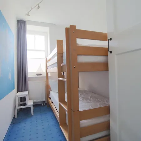 Apartment Barbarossa 4 *