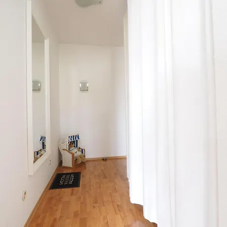 Barbarossa 4 Apartment Kuehlungsborn